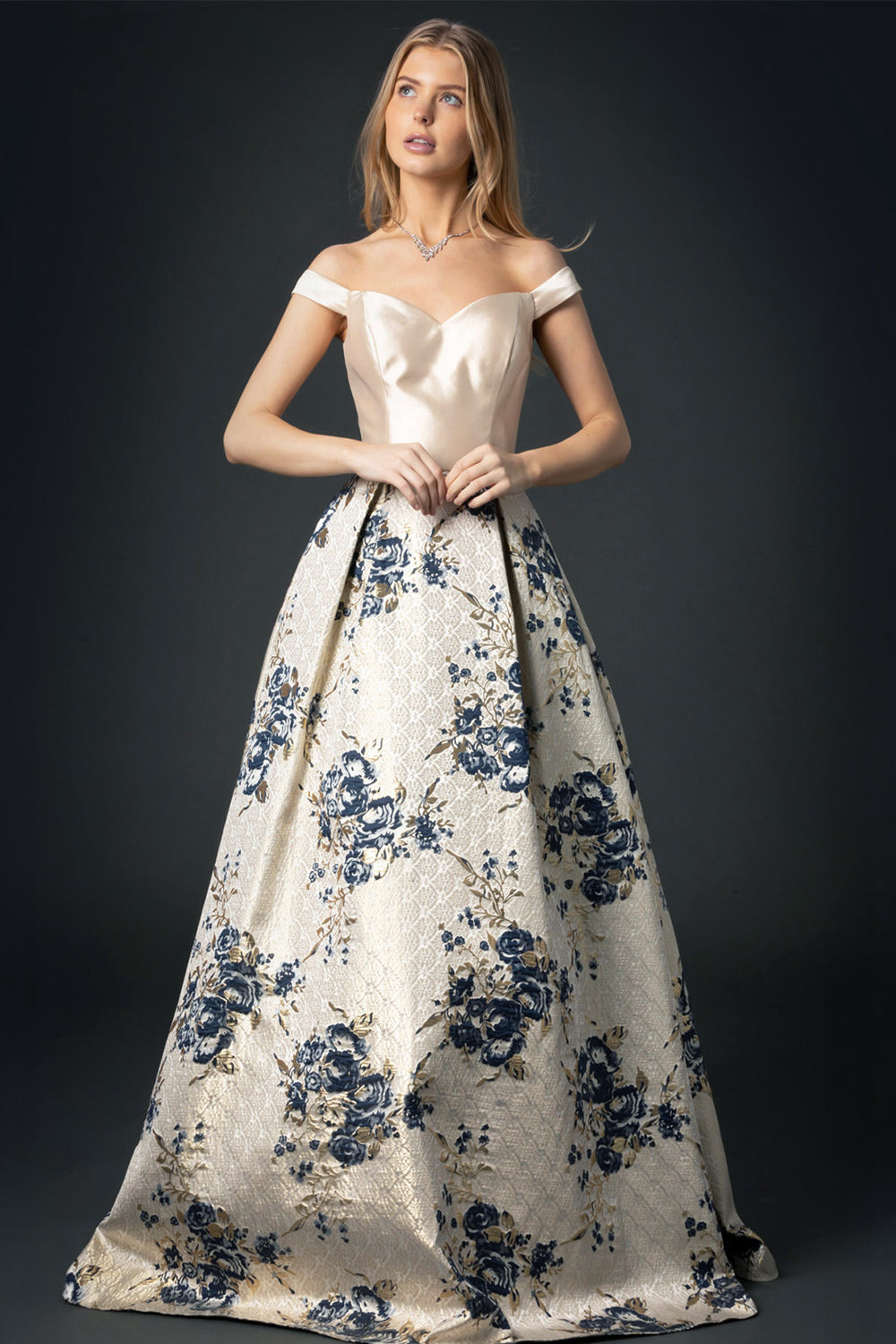 LONG DRESSES – R's Gown